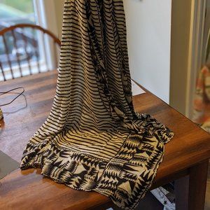 Union  Square Scarf - Black/Cream Tribal Geo